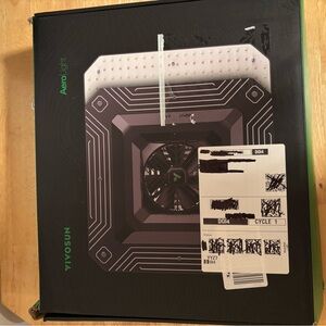 Vivo Black AeroLight LED Panel